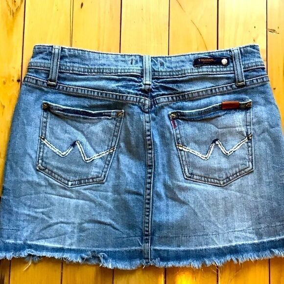 VINTAGE VIGOSS PATCH DISTRESSED MINI SKIRT 7/8 - Picture 9 of 11